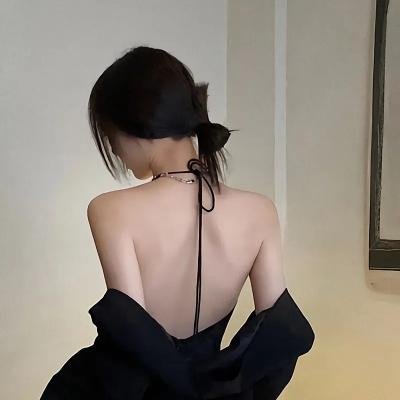 接吻和化妆